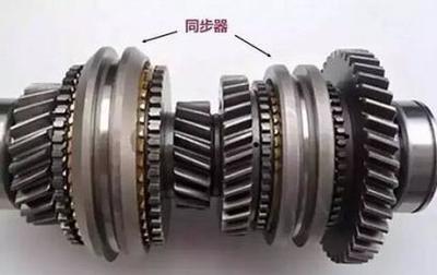 如果剎車失靈后速度越來(lái)越快,踩離合減擋,擋位能掛進(jìn)去嗎?會(huì)不會(huì)打齒?